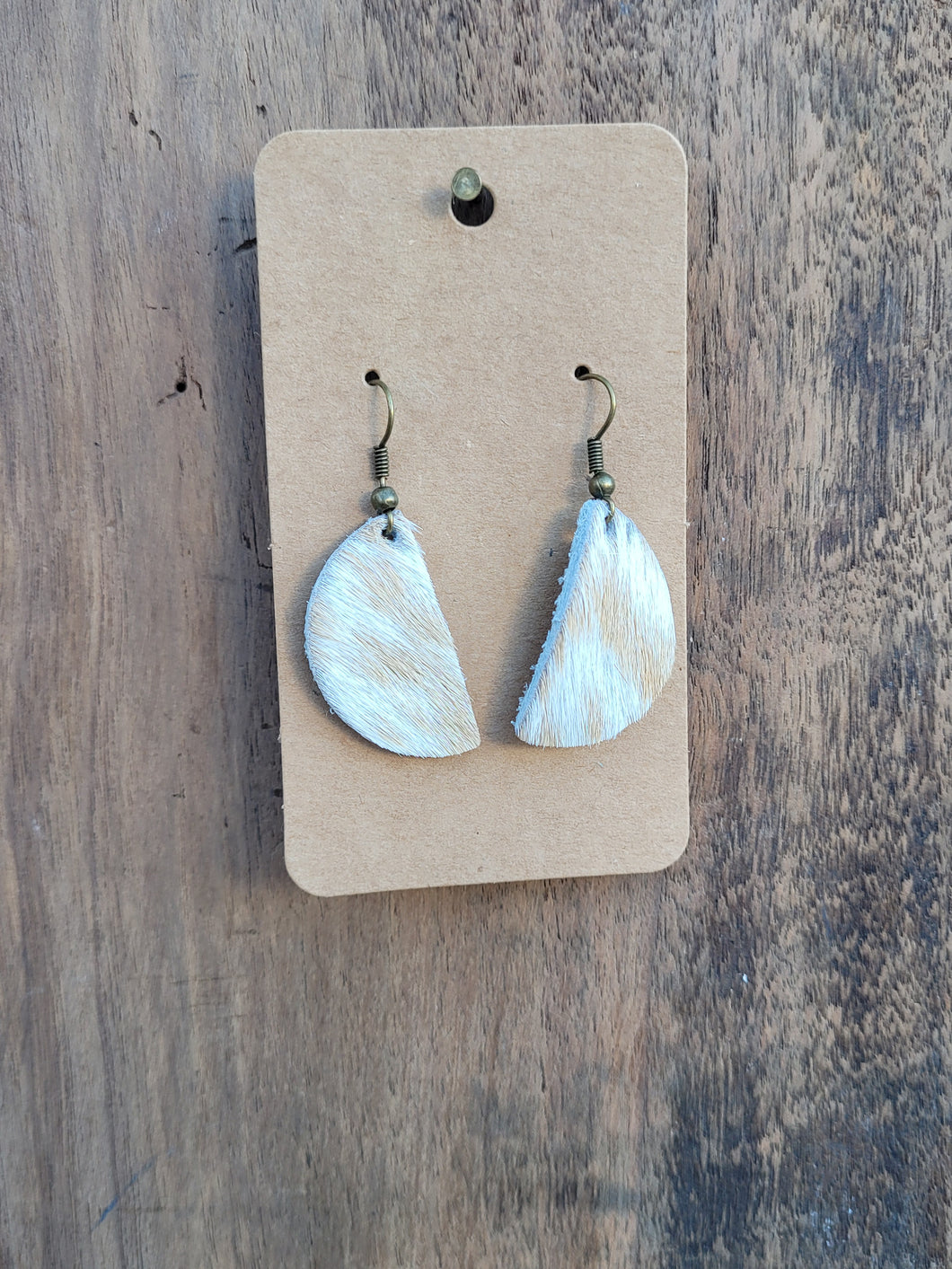 Cowhide Earrings - Blonde Speckle